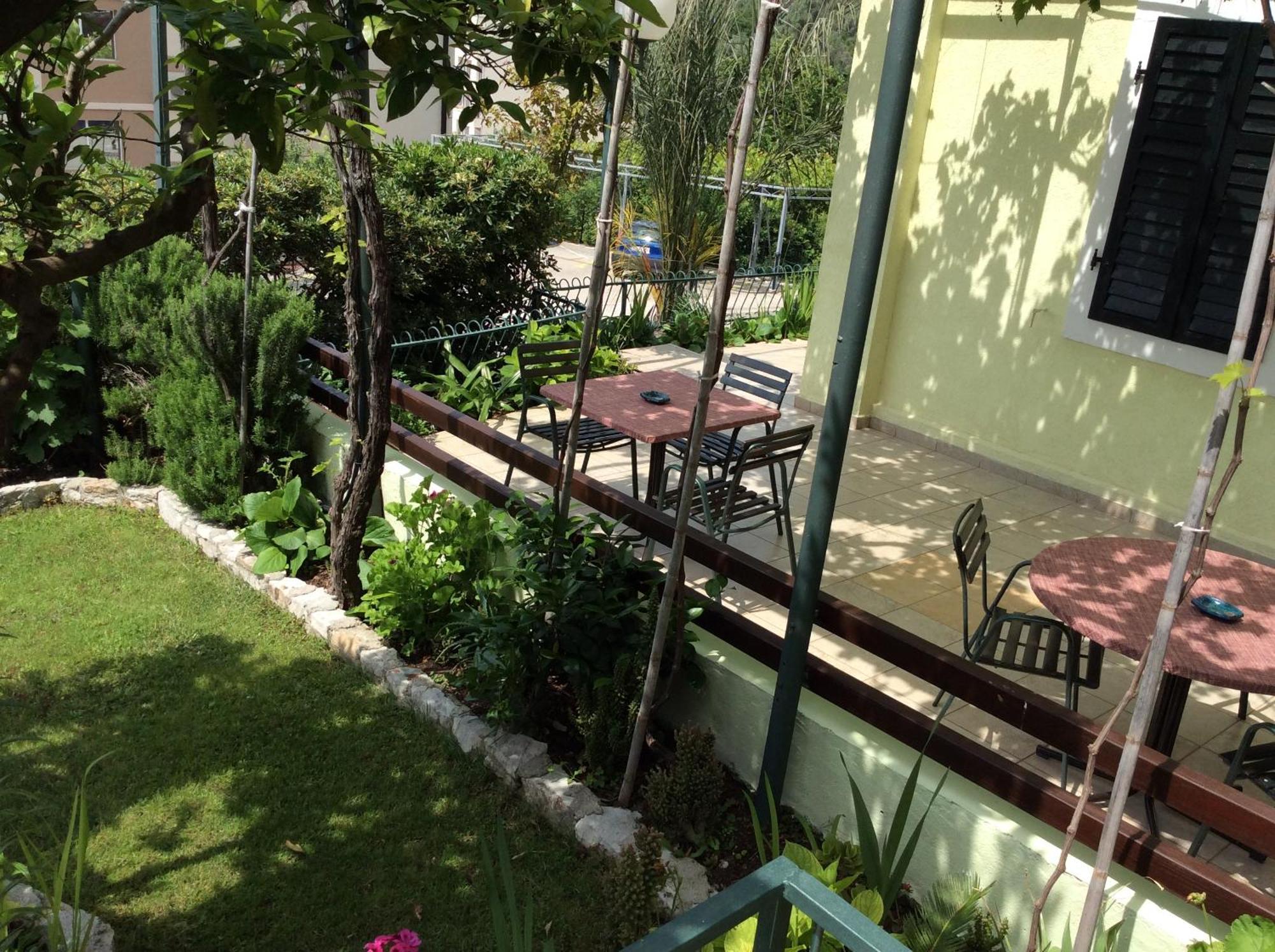 Apartments Simo Petrovac Dış mekan fotoğraf
