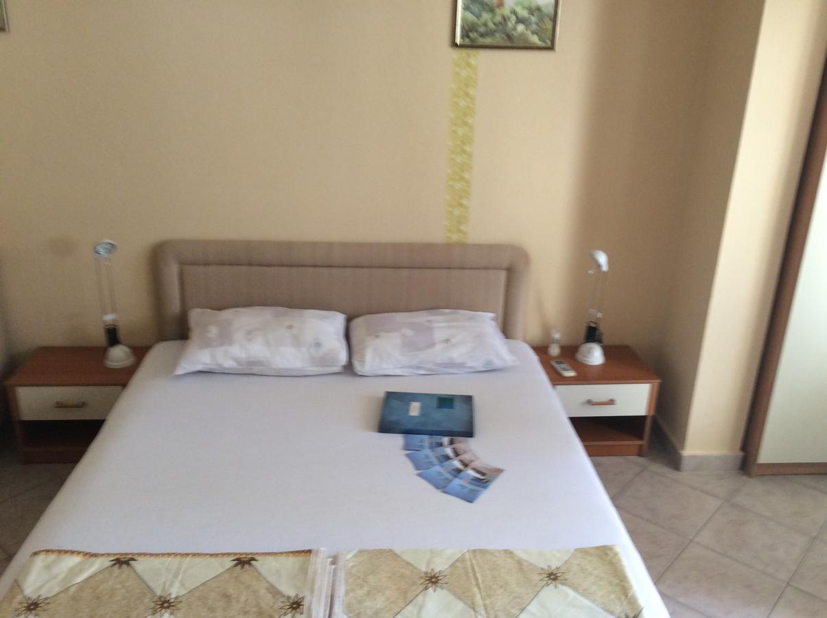 Apartments Simo Petrovac Dış mekan fotoğraf