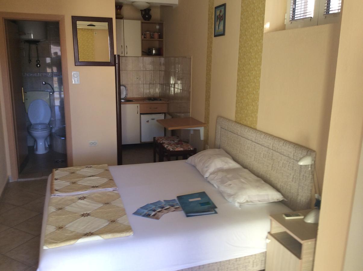 Apartments Simo Petrovac Dış mekan fotoğraf