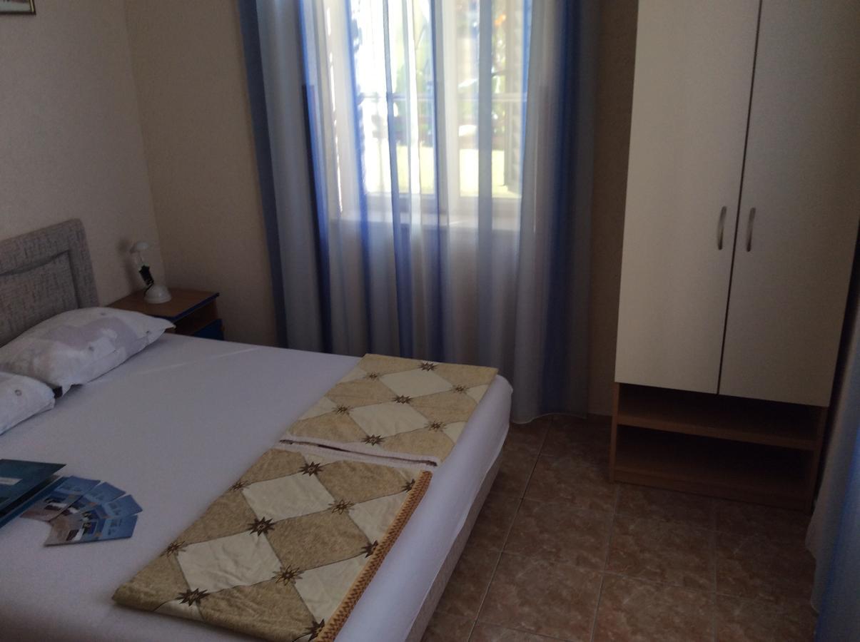 Apartments Simo Petrovac Dış mekan fotoğraf